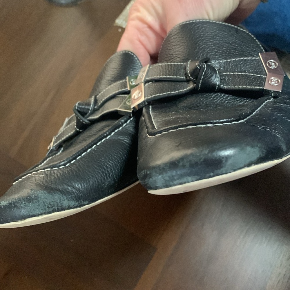 Michael Kors, black leather loafers size 9 - Picture 5 of 6